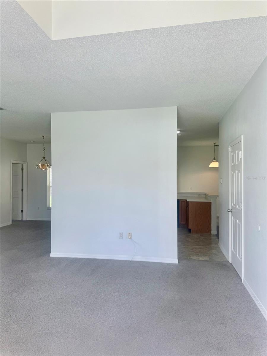 327 ALEGRIANO CT — photo 5