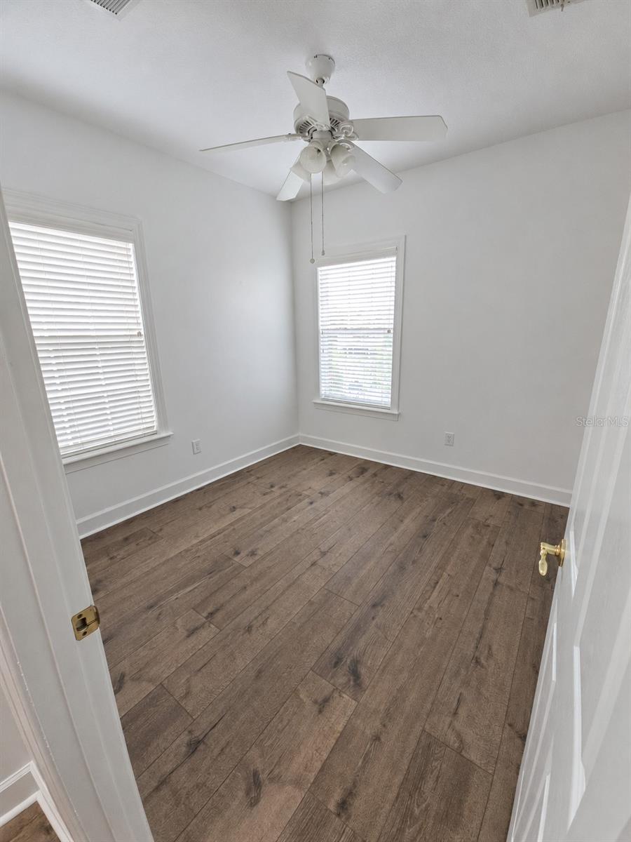 1440 STICKLEY AVE #B — photo 9