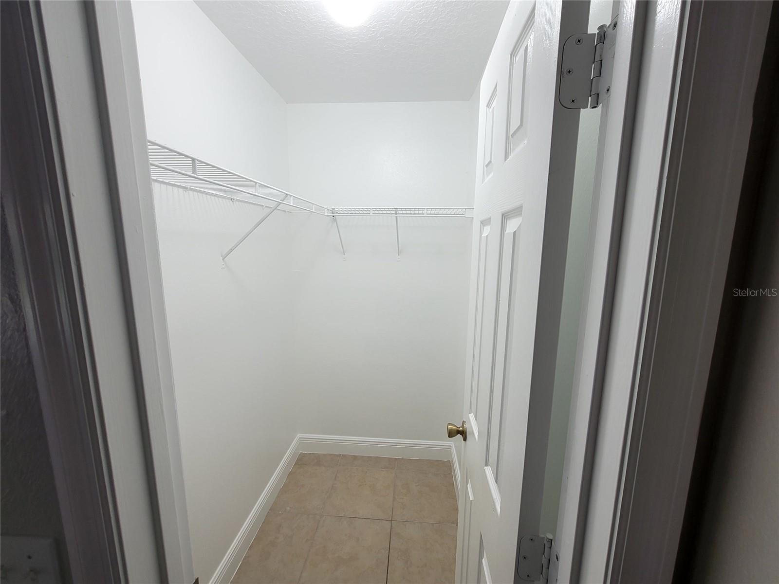 705 CARIBOU DR — photo 11