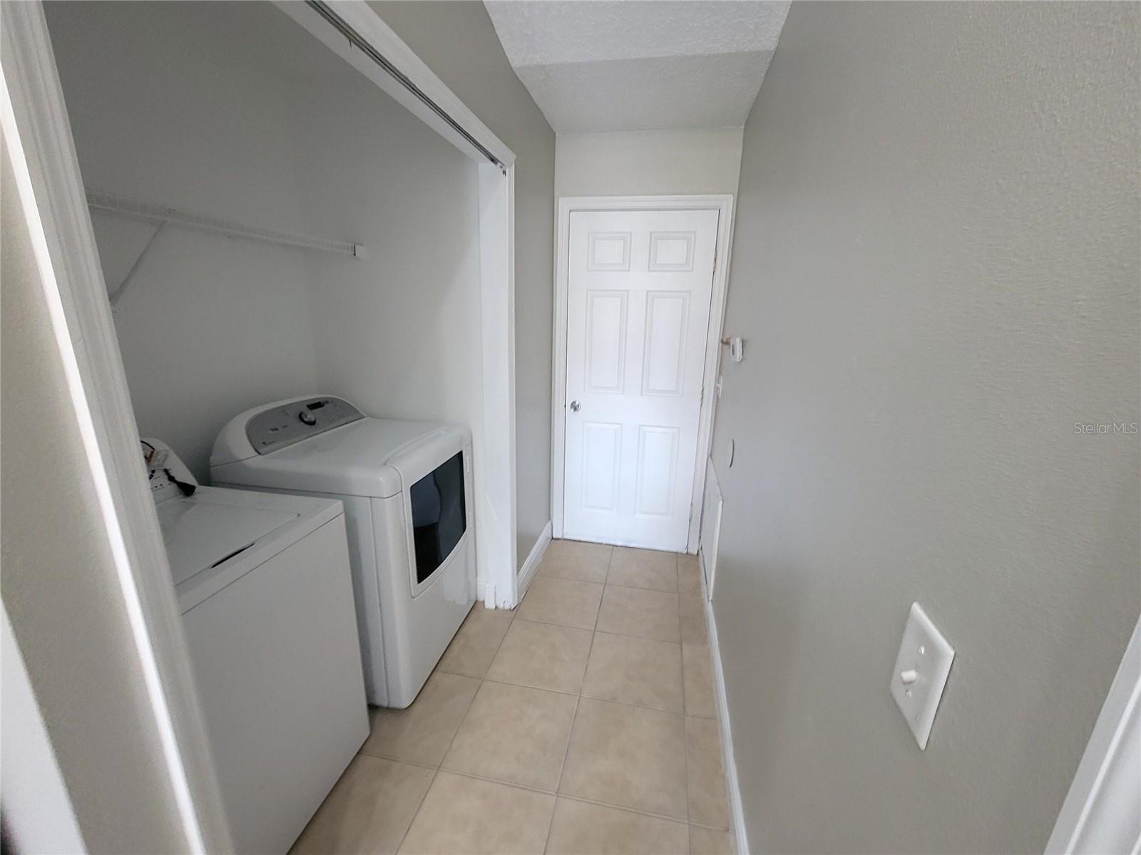 705 CARIBOU DR — photo 8