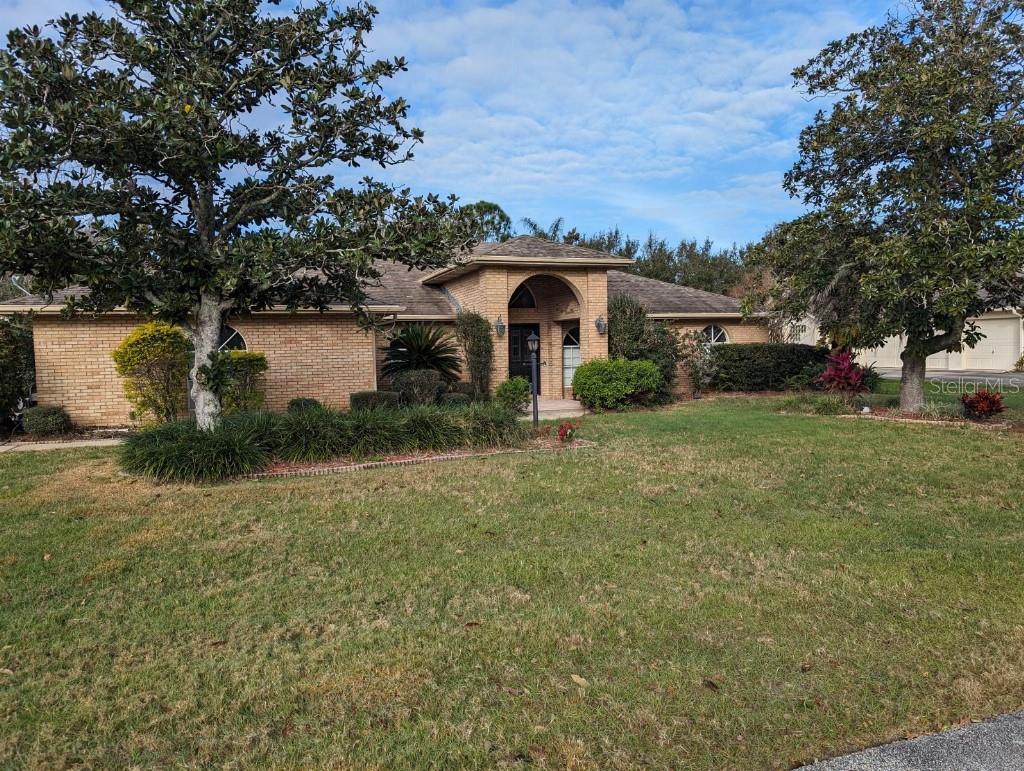 72 SPRING LAKE DR