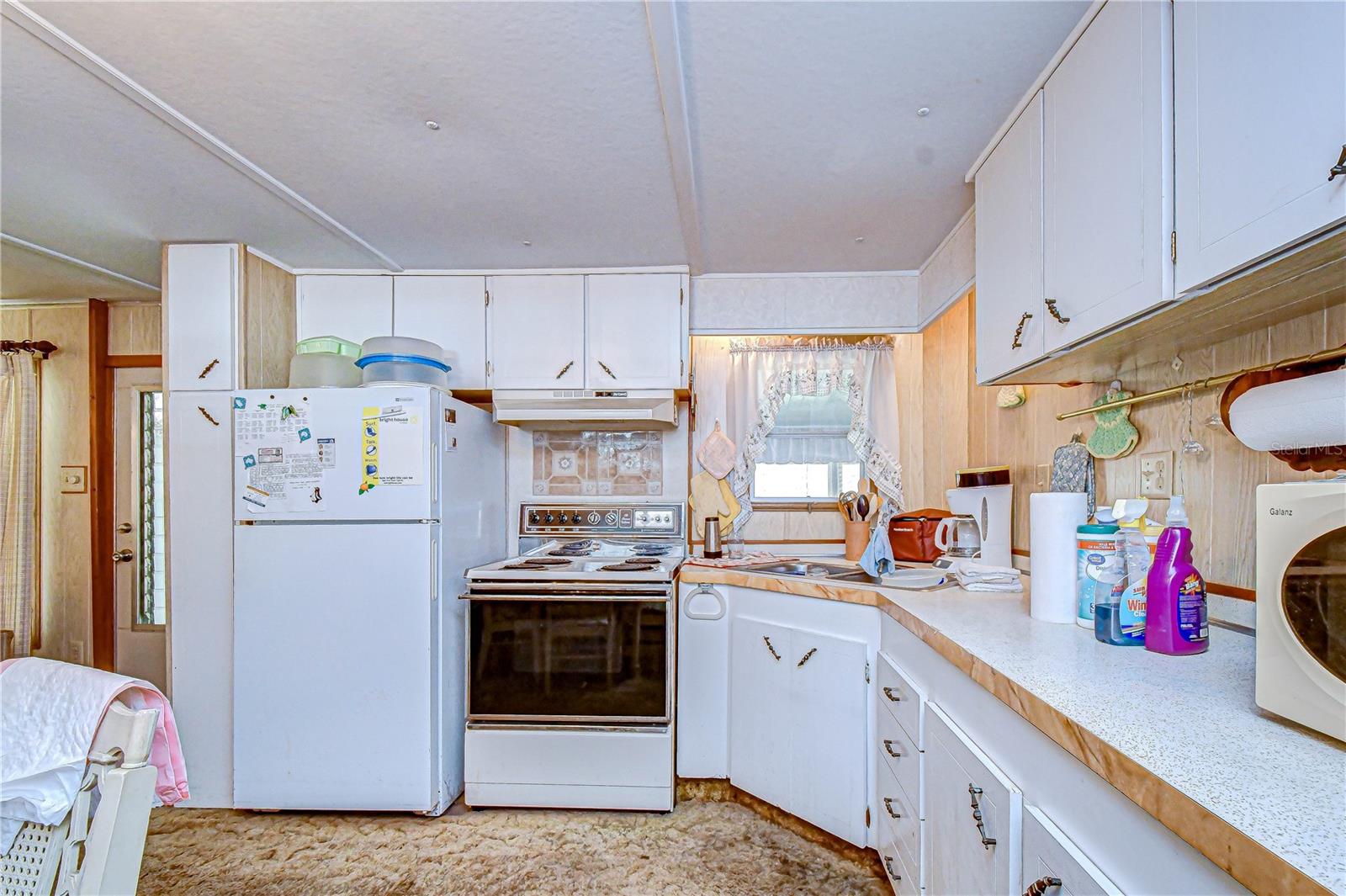 37427 HAMMOND DR — photo 7
