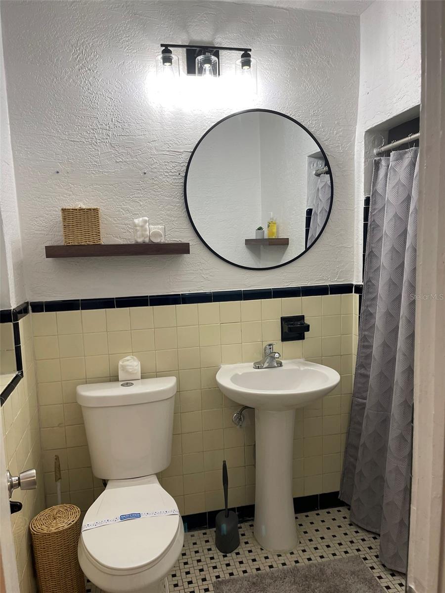 128 RIDGEWOOD AVE — photo 12