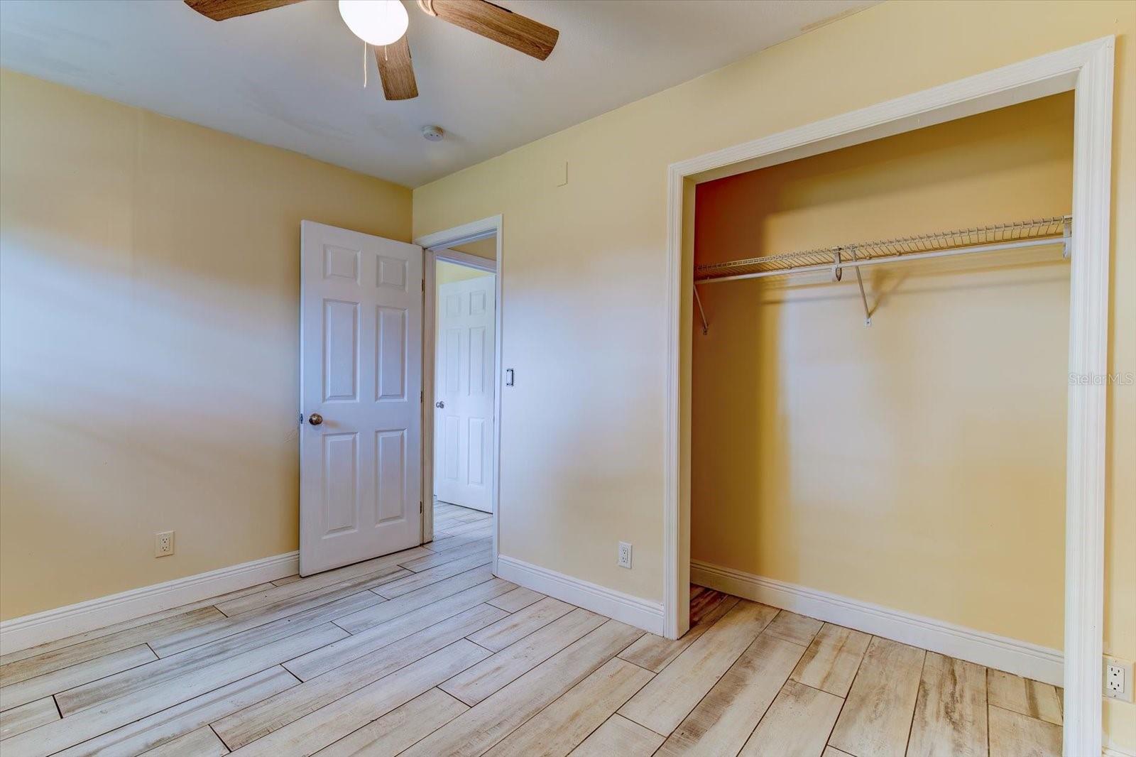 113 FRAN DR — photo 11