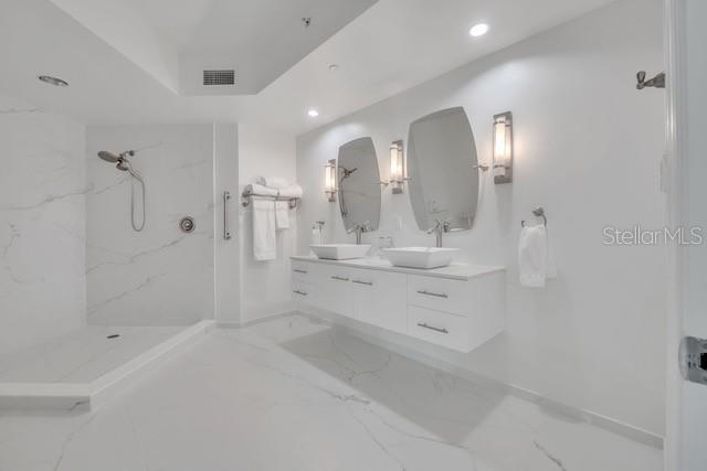 231 RIVERSIDE DR #709-1 — photo 11