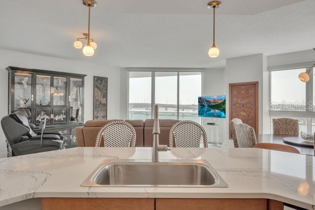 231 RIVERSIDE DR #709-1 — photo 5