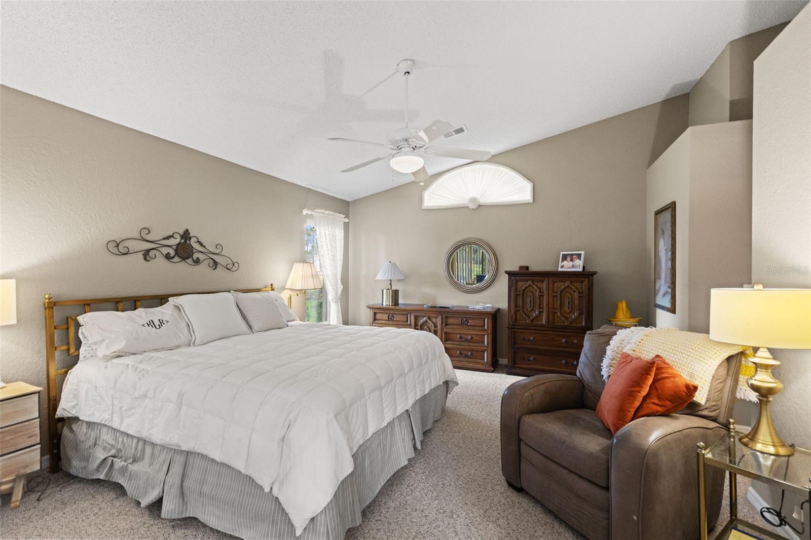 9419 NEW ORLEANS DR — photo 11