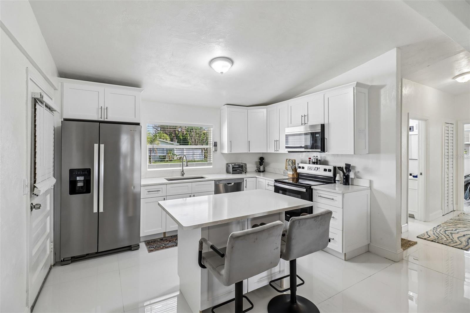 160 PONCE DE LEON DR — photo 6