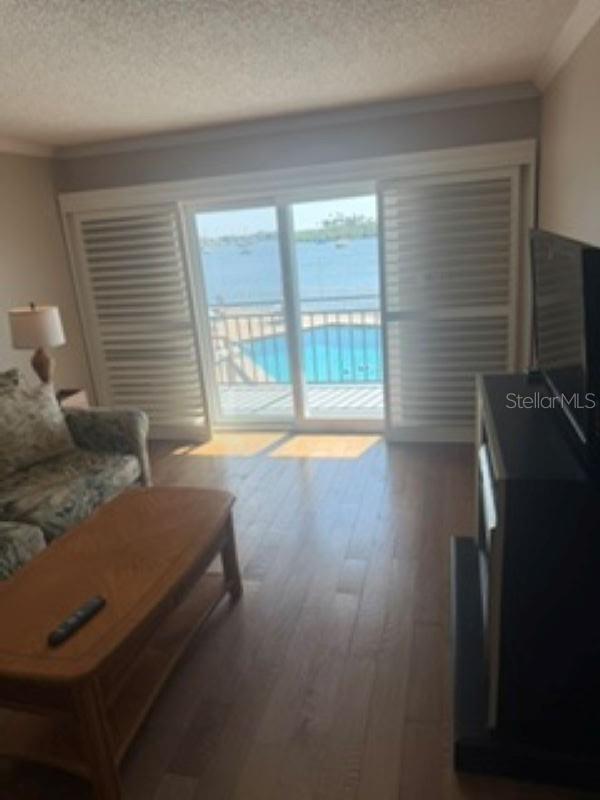 101 N RIVERSIDE DR #2020 — photo 5