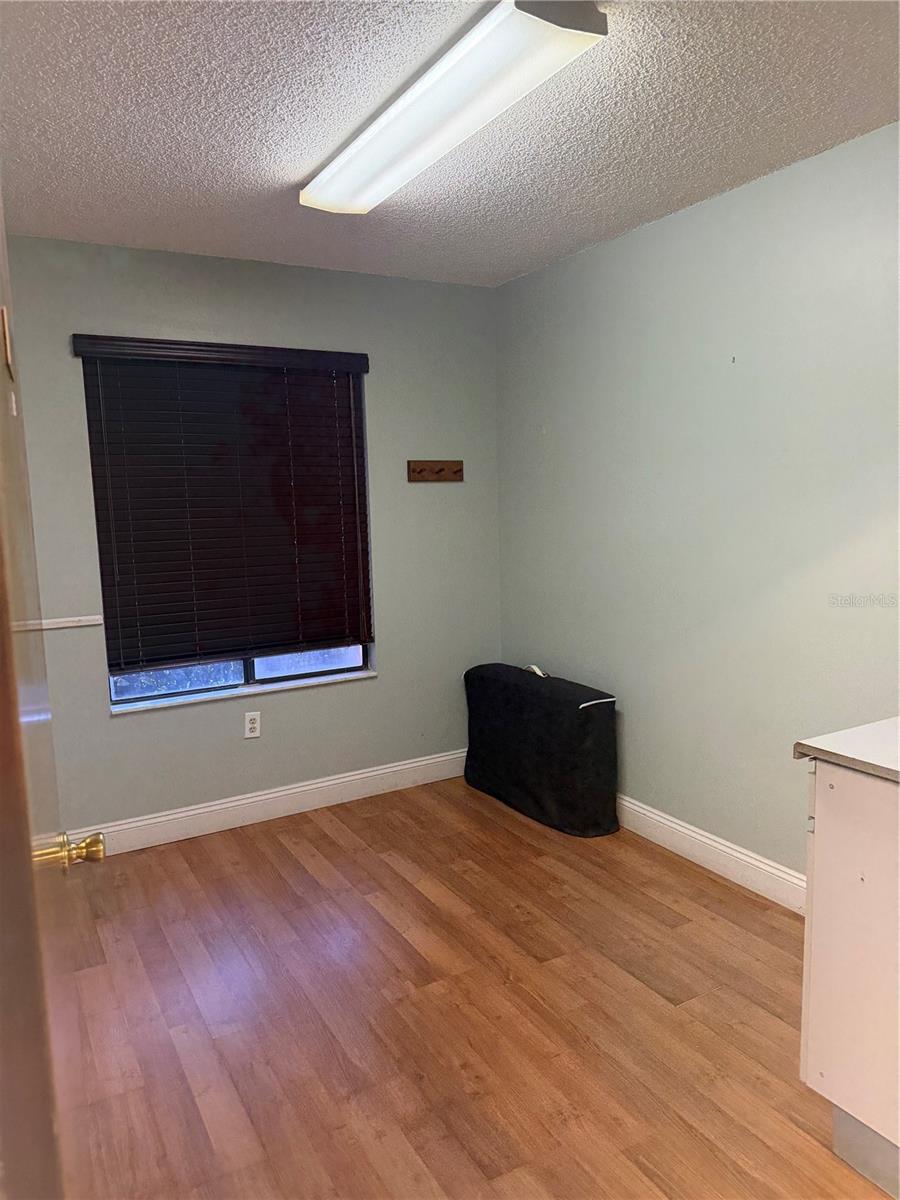 545 W GRANADA BLVD — photo 8