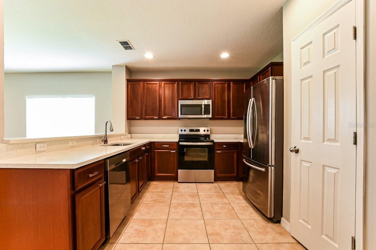 5824 GREAT EGRET DR — photo 12