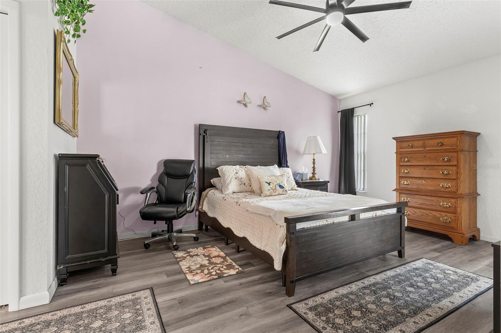 9288 NEW ORLEANS DR — photo 12