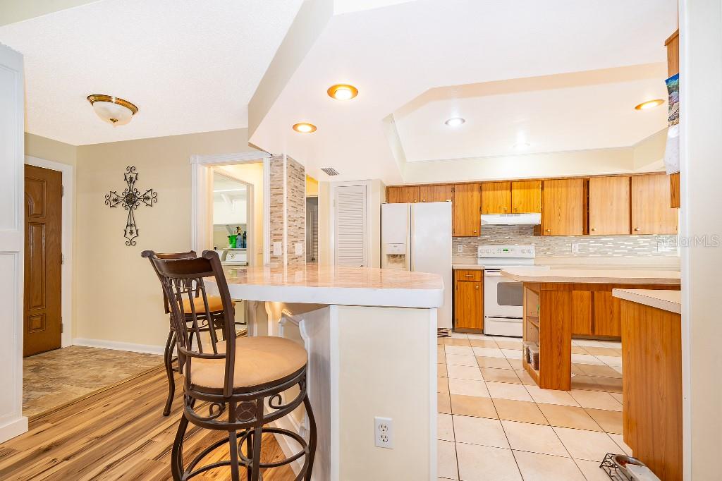1715 W LAKE MARY BLVD — photo 5
