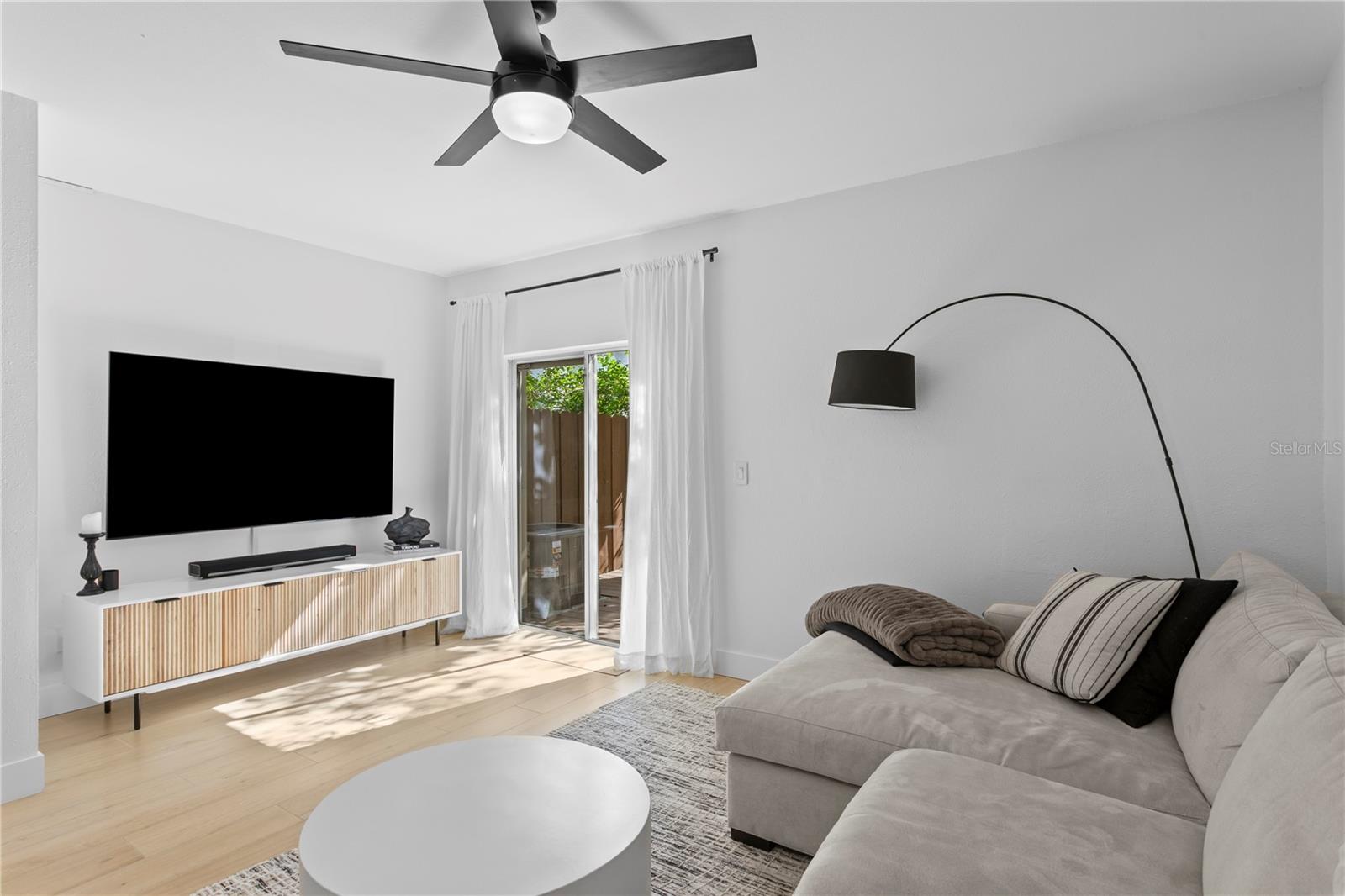 409 S AUDUBON AVE #2 — photo 11