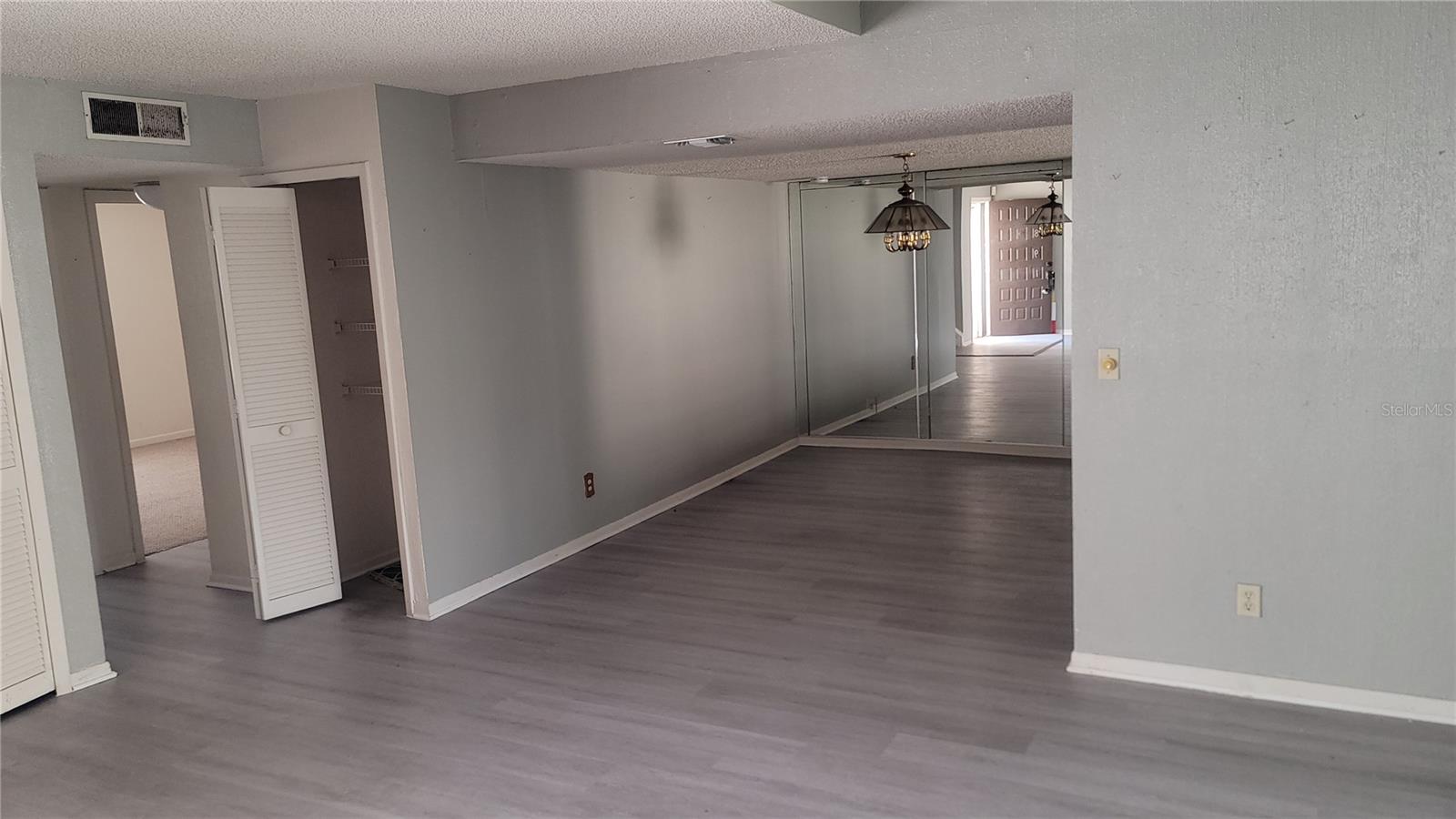 4891 PURITAN CIR #2322 — photo 2