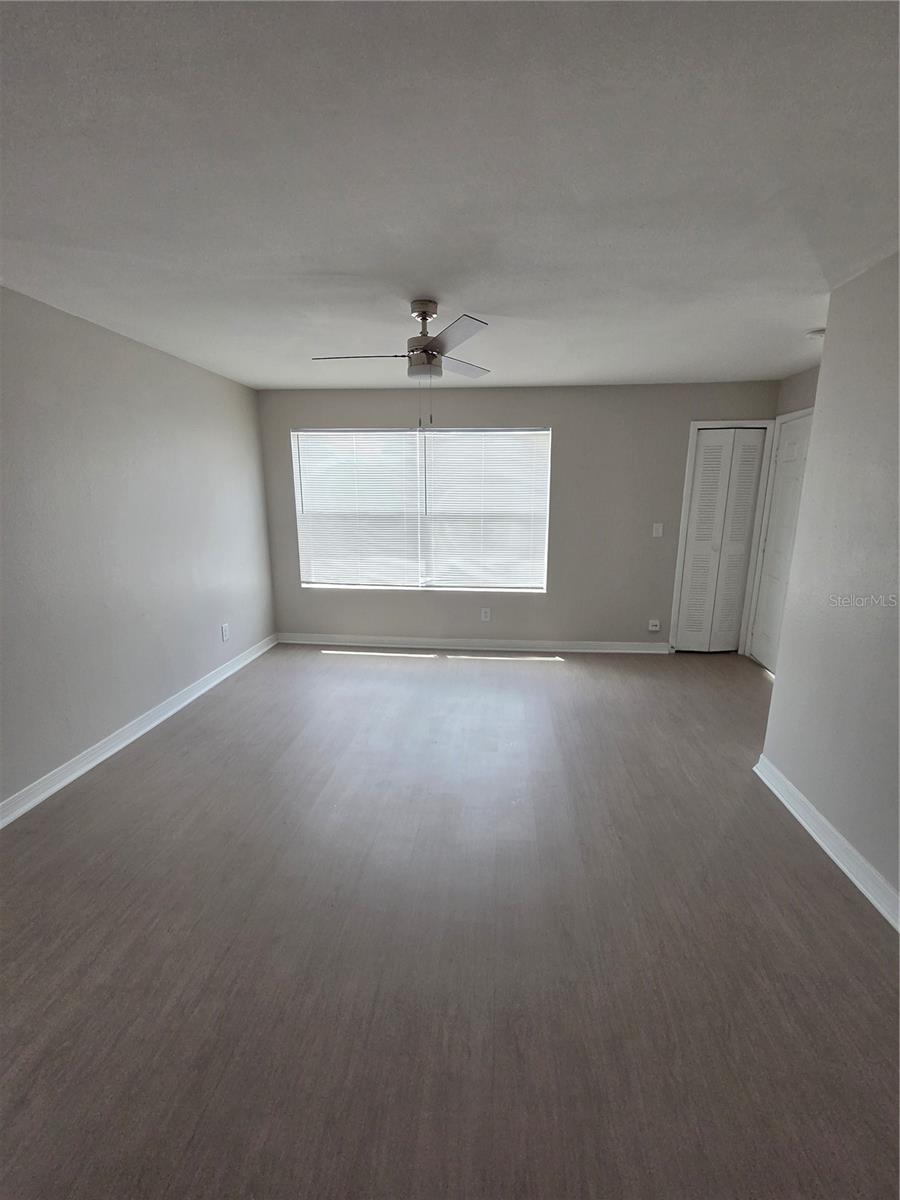 4704 WALDEN CIR #32 — photo 5