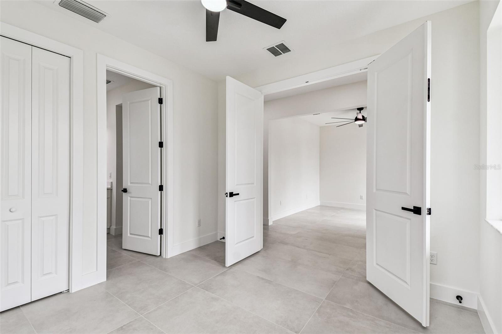 3017 W SPRUCE ST — photo 12