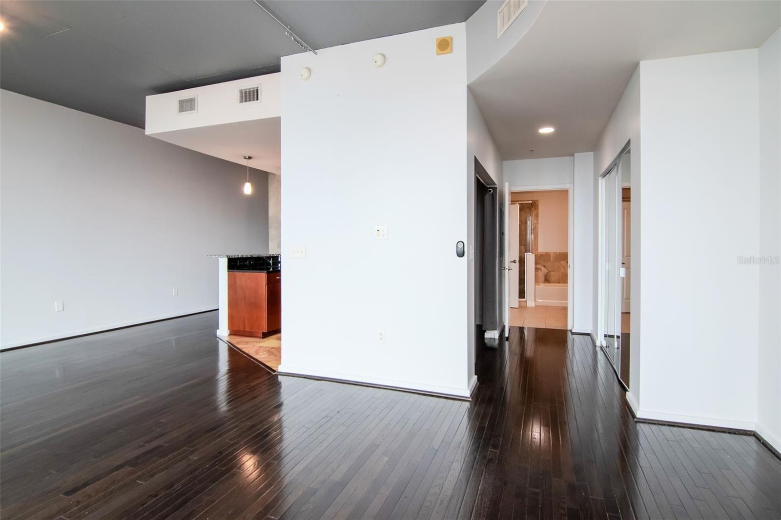 777 N ASHLEY DR #2608 — photo 8