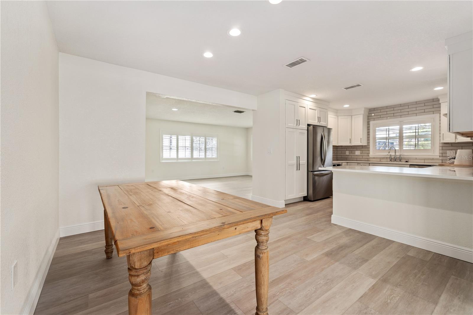 5009 W NEPTUNE WAY — photo 8