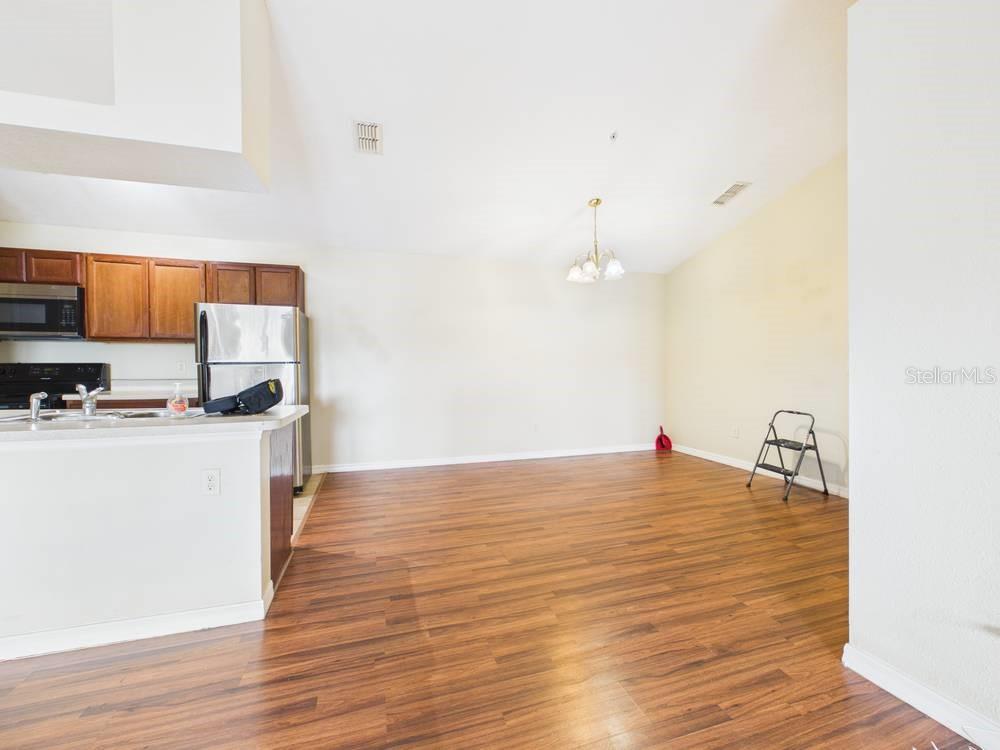 16337 ENCLAVE VILLAGE DR #16337 — photo 10