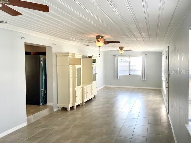 4109 W WALLACE AVE — photo 8