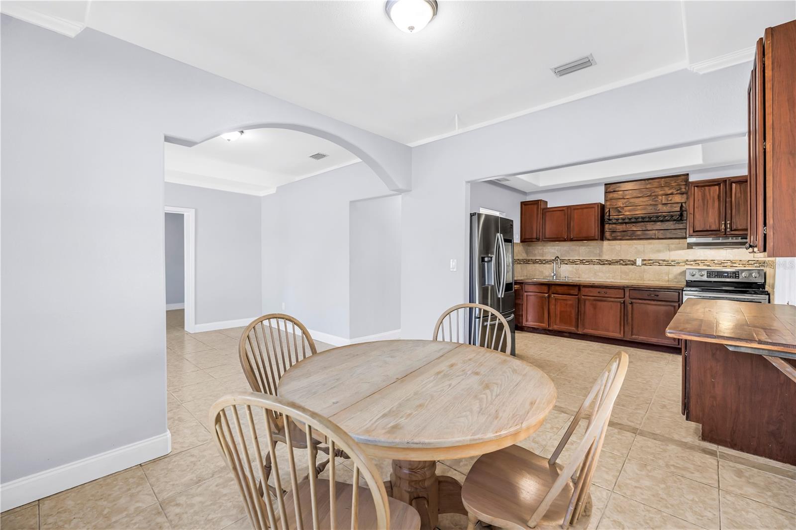 2906 W MAIN ST — photo 10