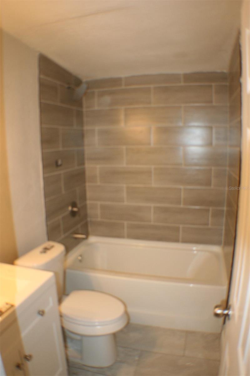 5210 S 84TH ST — photo 12