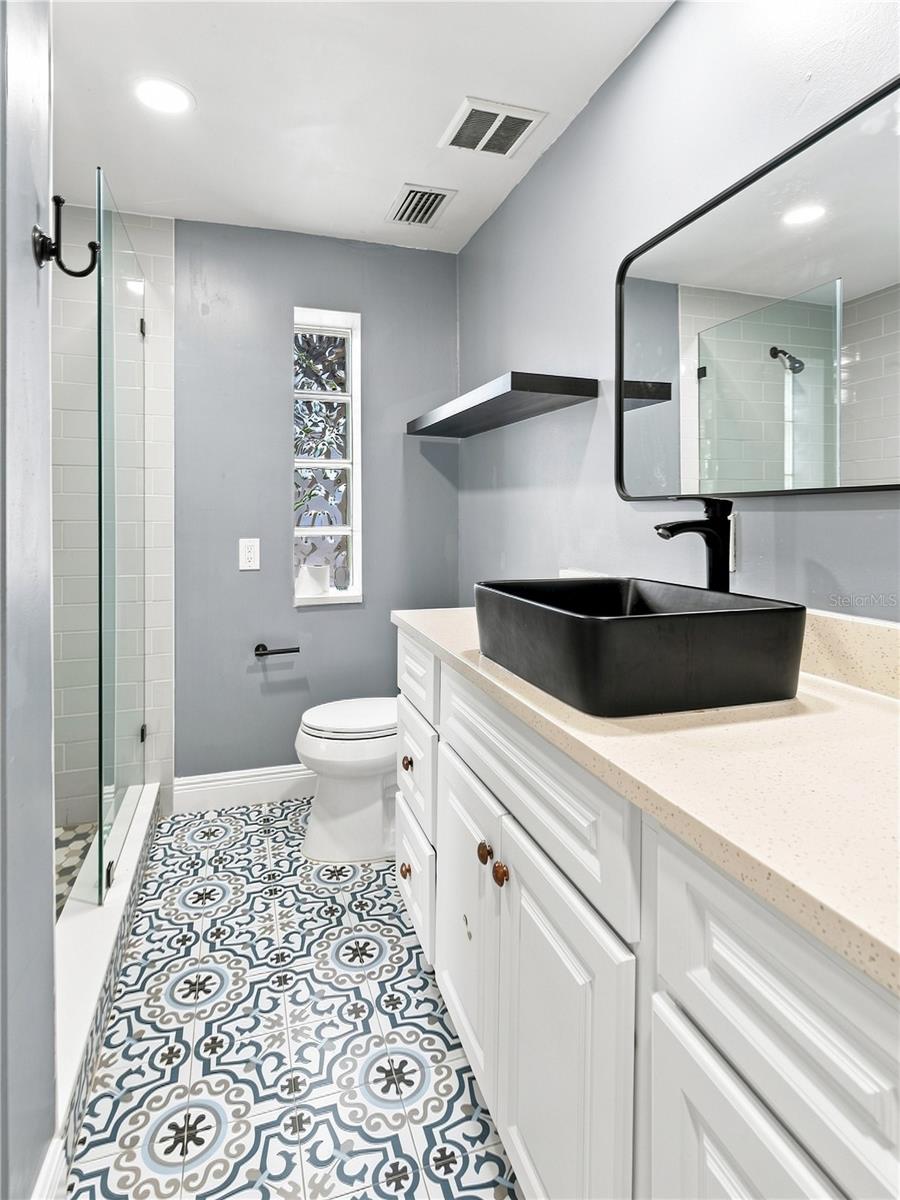 1803 E ANNONA AVE — photo 9