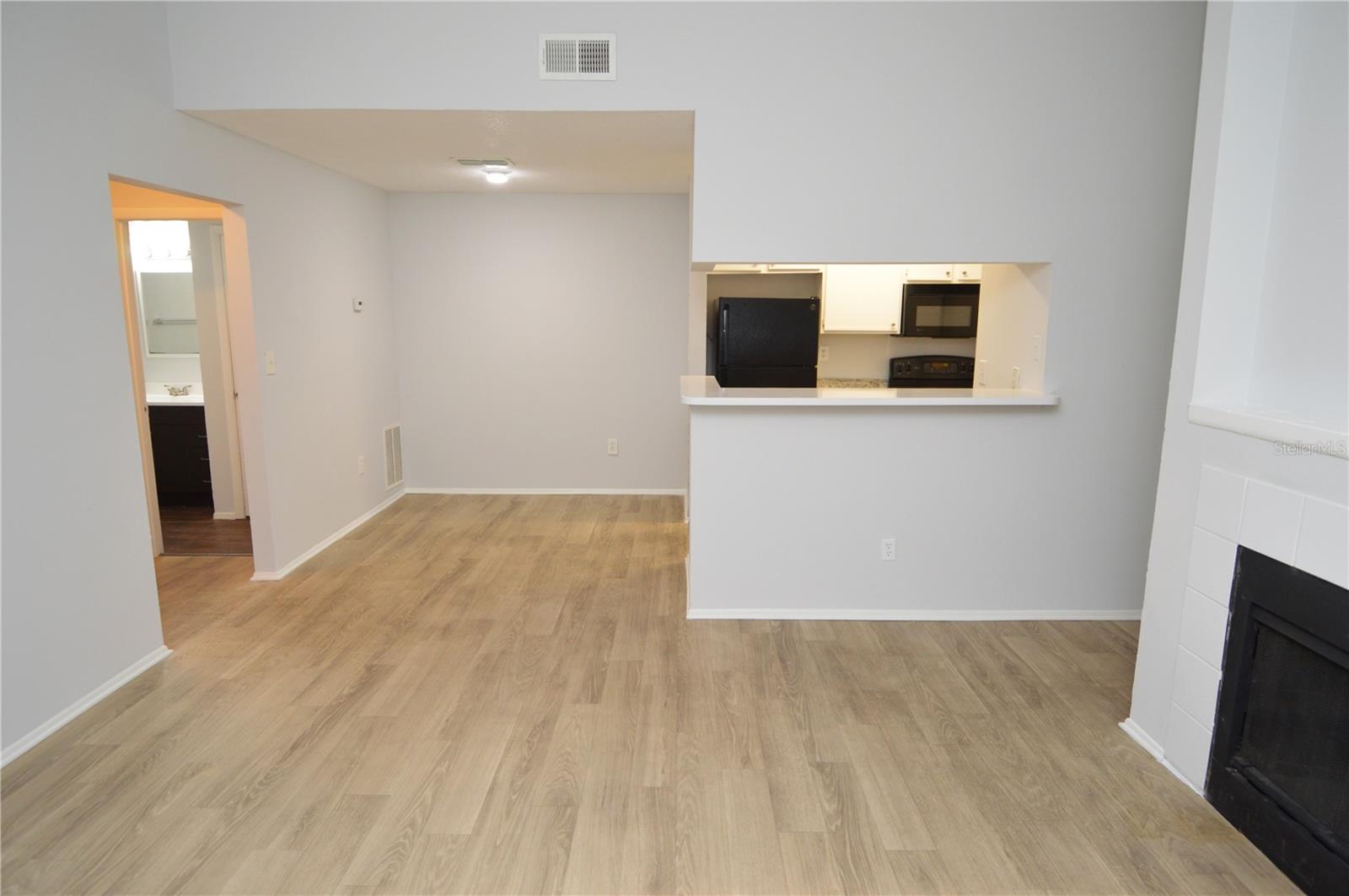 8645 FANCY FINCH DR #202 — photo 6