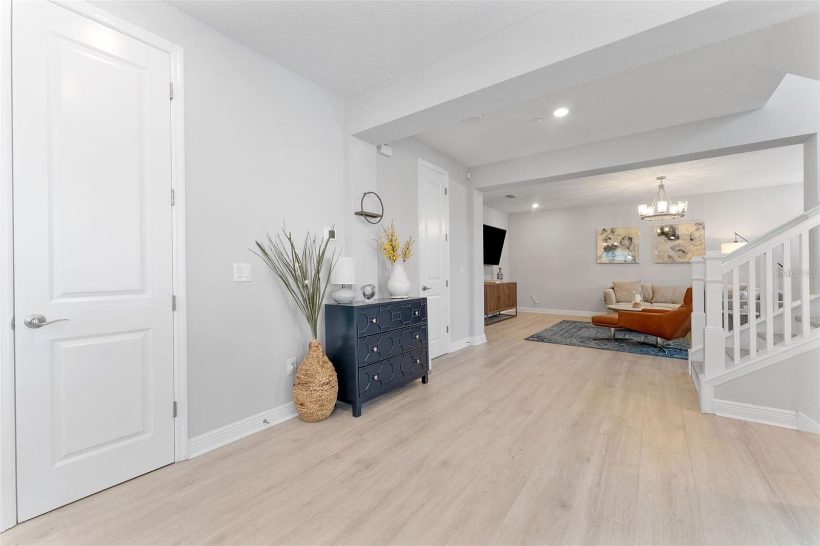 412 S ALBANY AVE #2 — photo 10