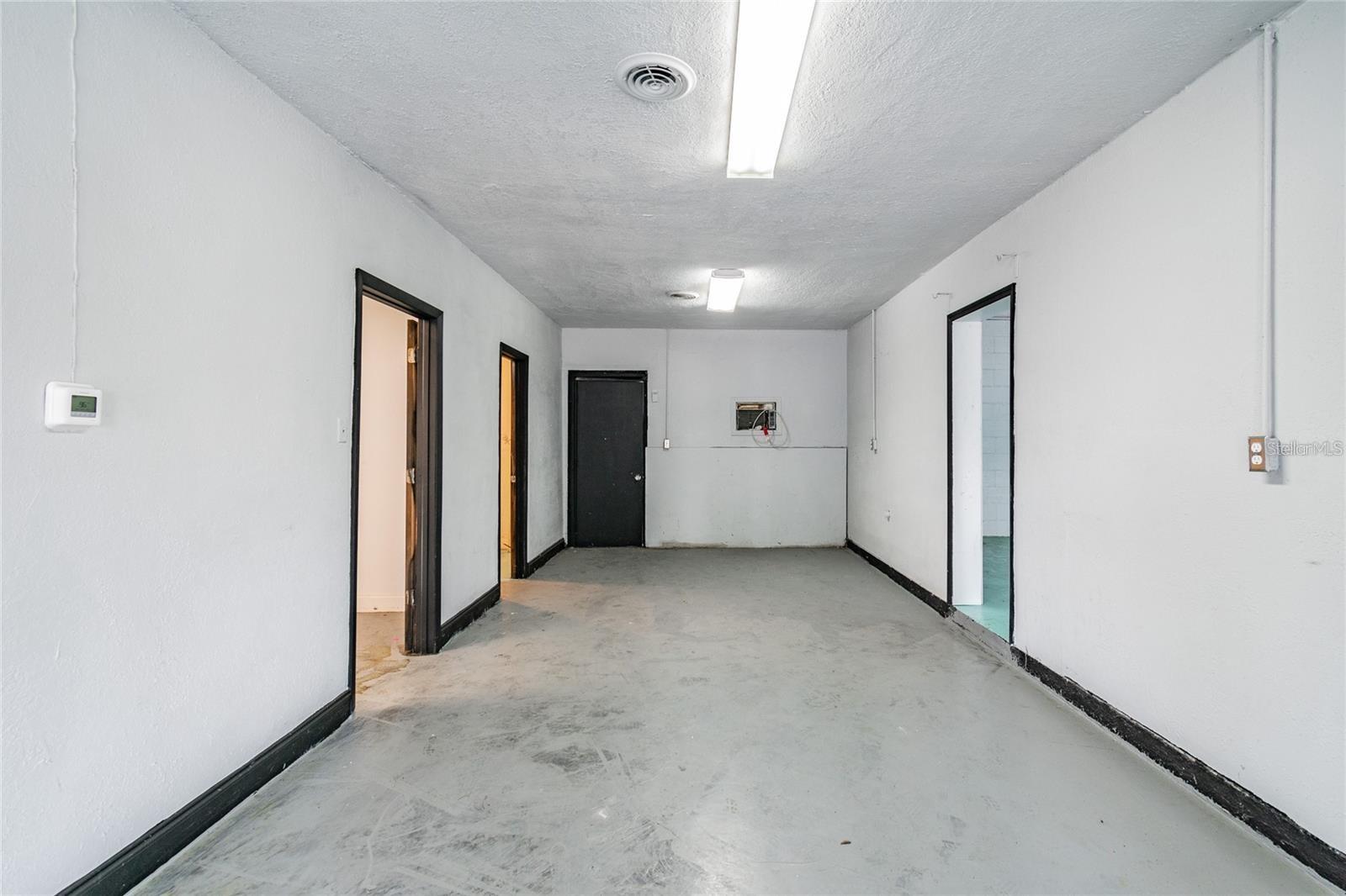 3410 E 7TH AVE — photo 8