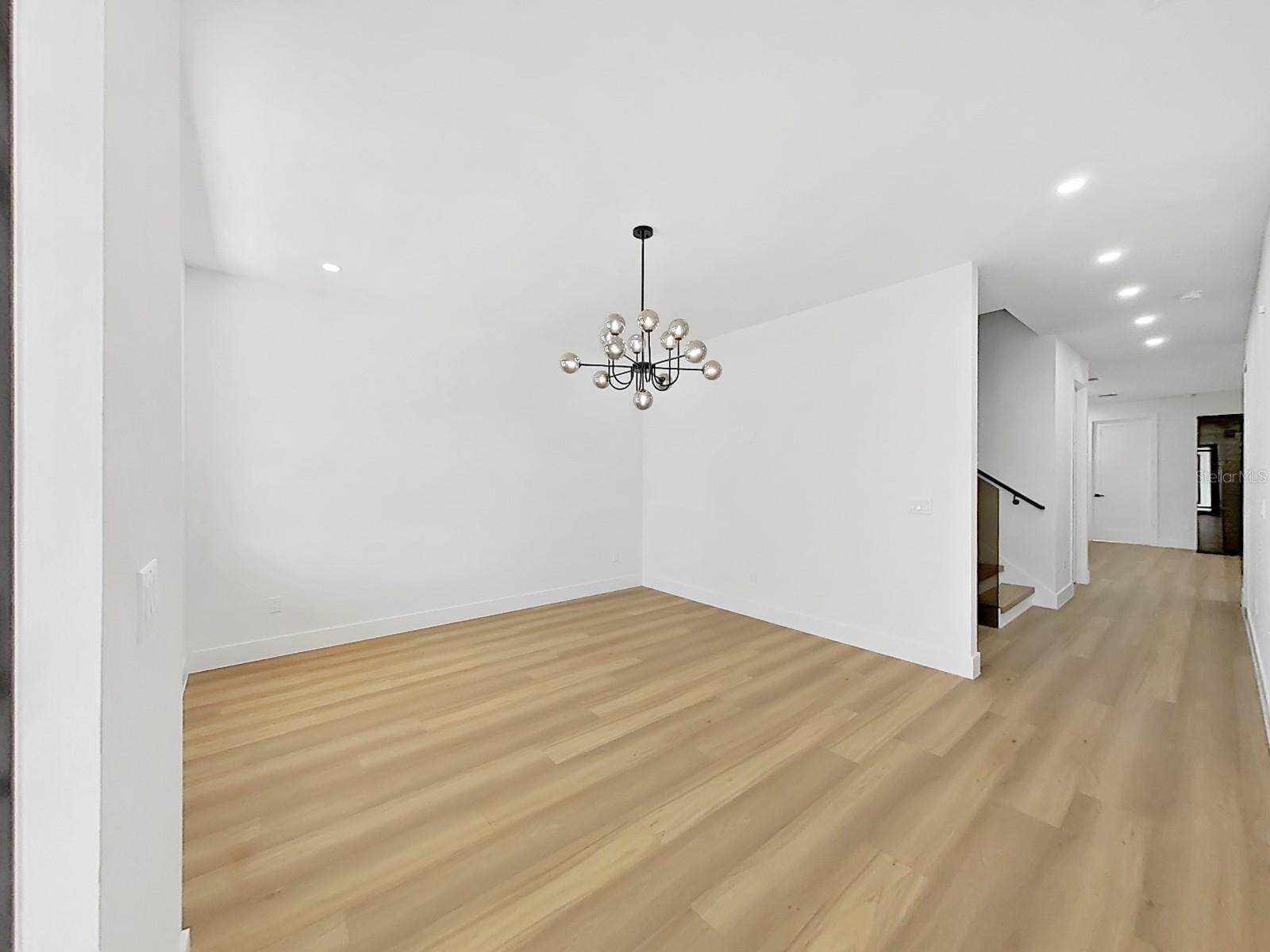 1505 W GRACE ST — photo 6