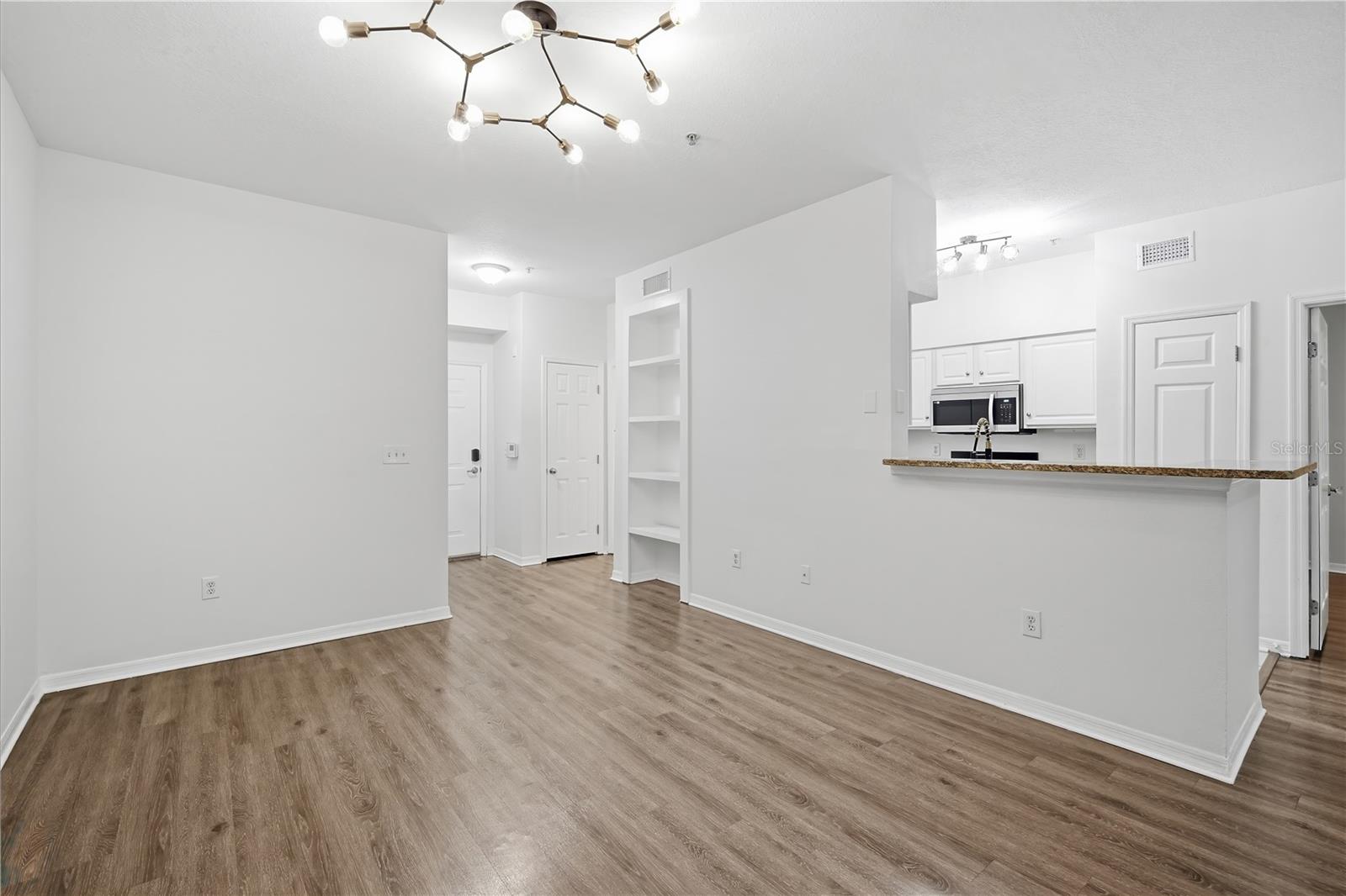1910 E PALM AVE #9102 — photo 8