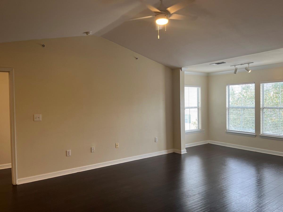 18119 BACK STRETCH LN #18119 — photo 8