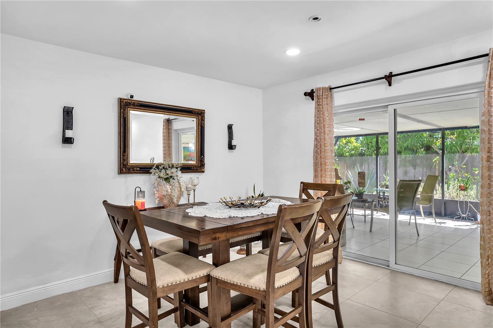 6011 ROSEWOOD DR — photo 10