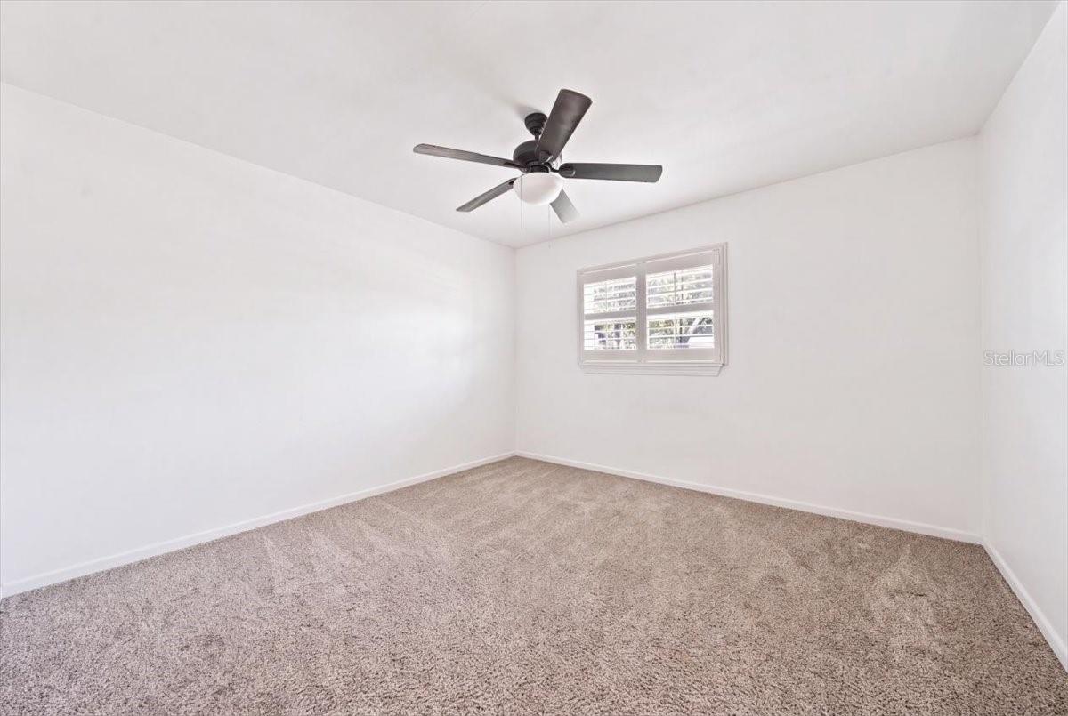 3004 W MARLIN AVE — photo 8