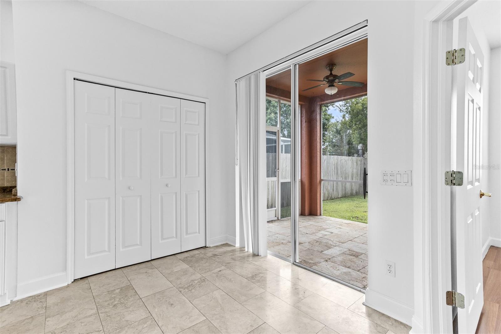 18120 PALM BREEZE DR — photo 12