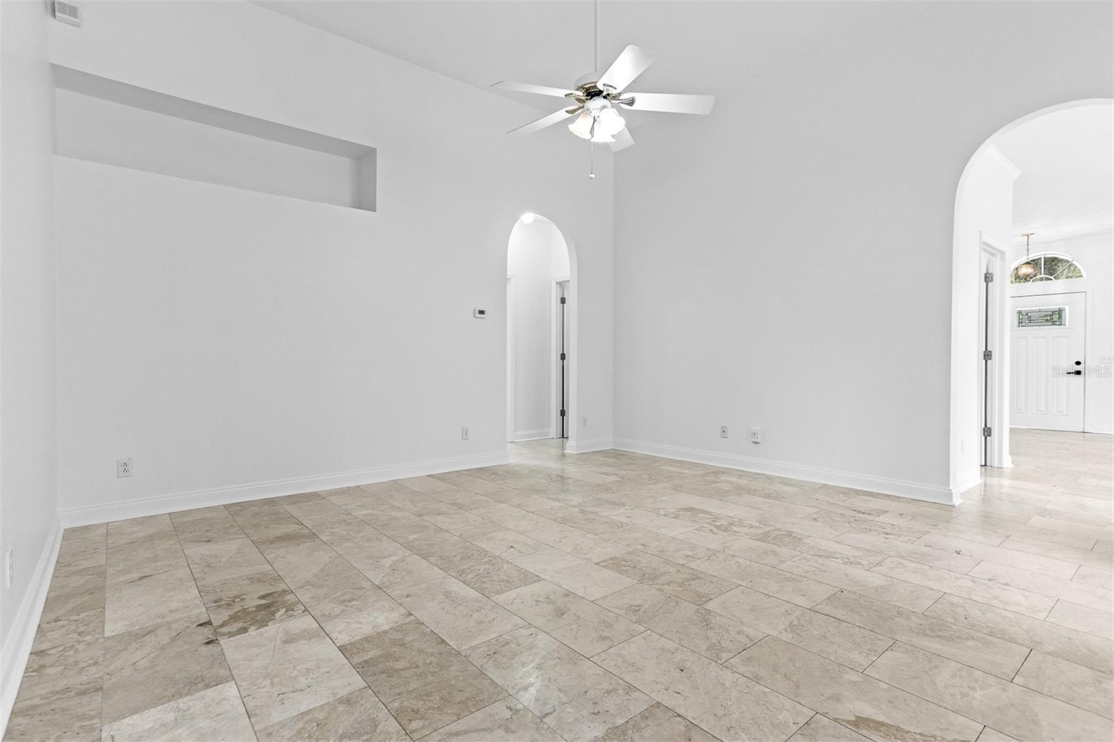 18120 PALM BREEZE DR — photo 4