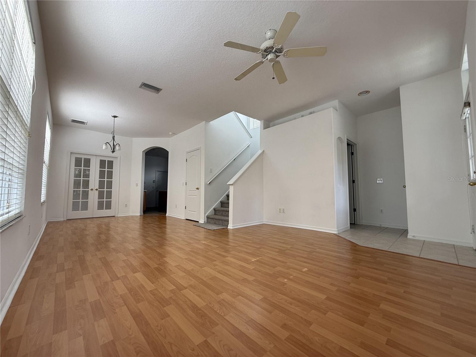 9003 SPRING GARDEN WAY — photo 7