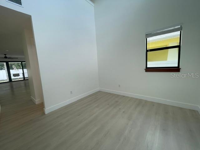 6315 S RICHARD AVE — photo 3