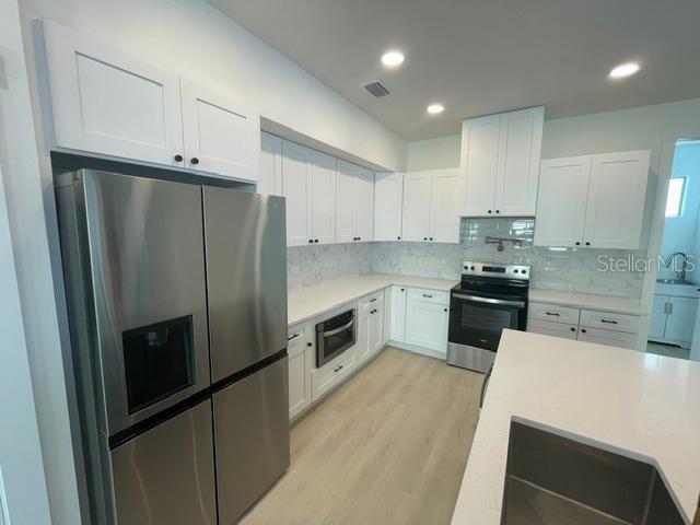 6315 S RICHARD AVE — photo 4