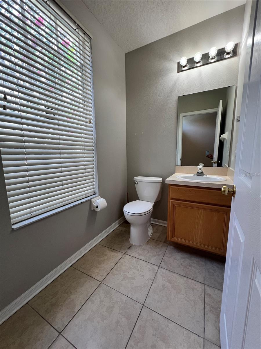 10008 TATE LN — photo 7