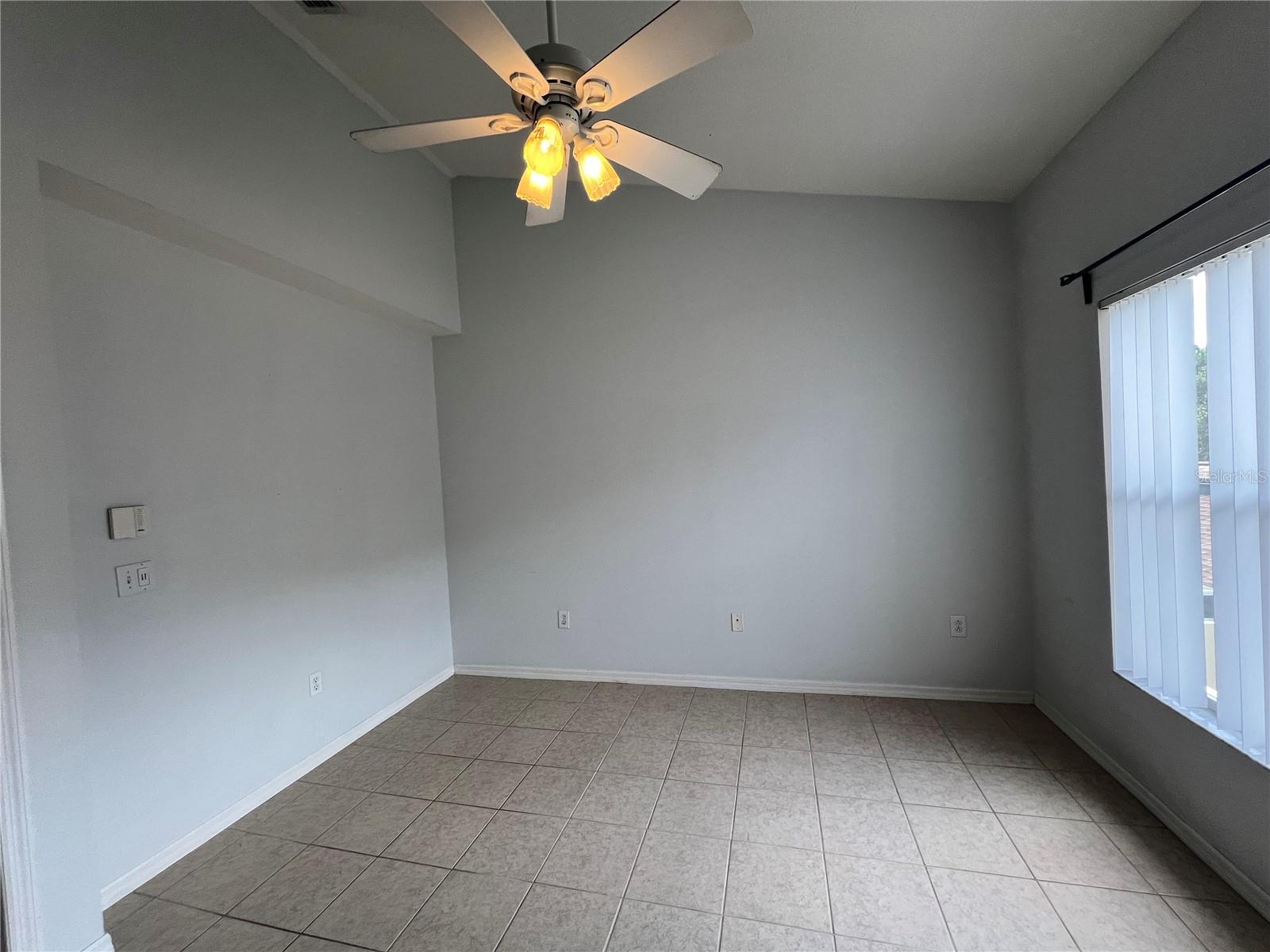 10008 TATE LN — photo 10