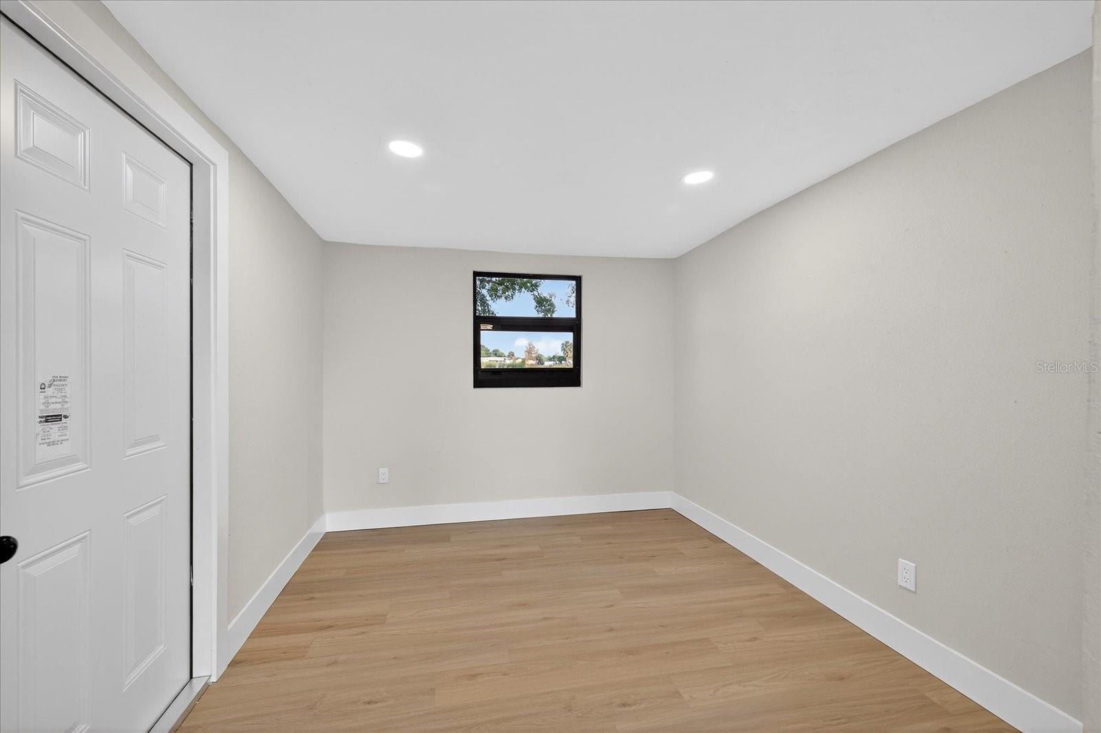 6107 COLE DR — photo 10