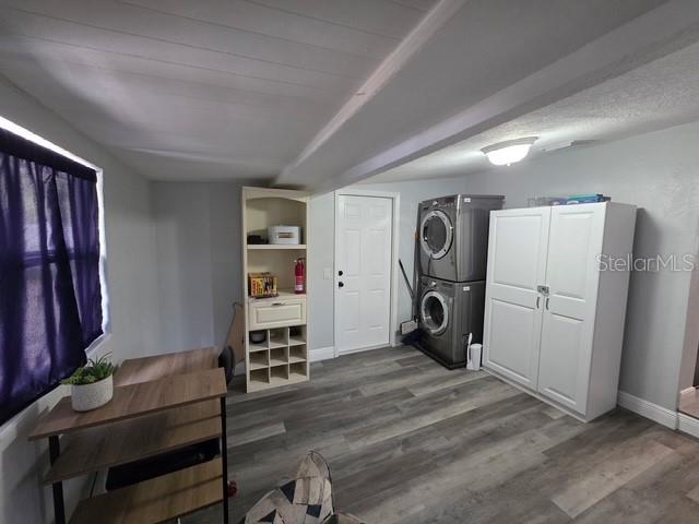 6802 N BOULEVARD — photo 2