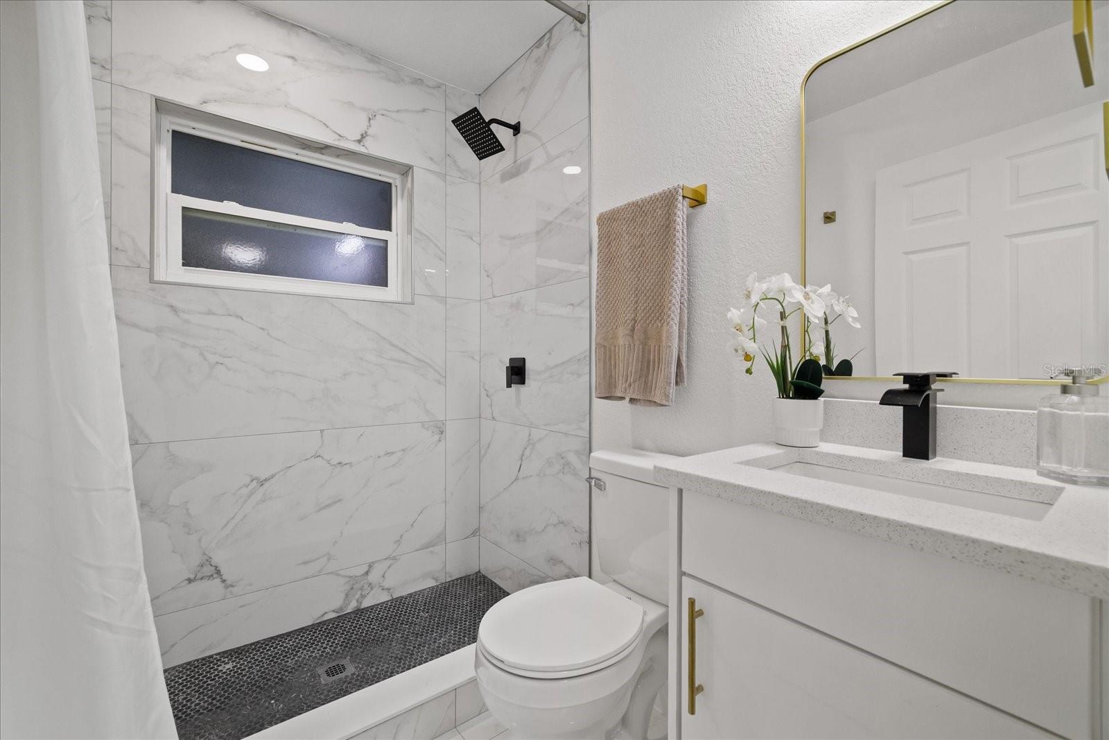 3012 E HANNA AVE — photo 12