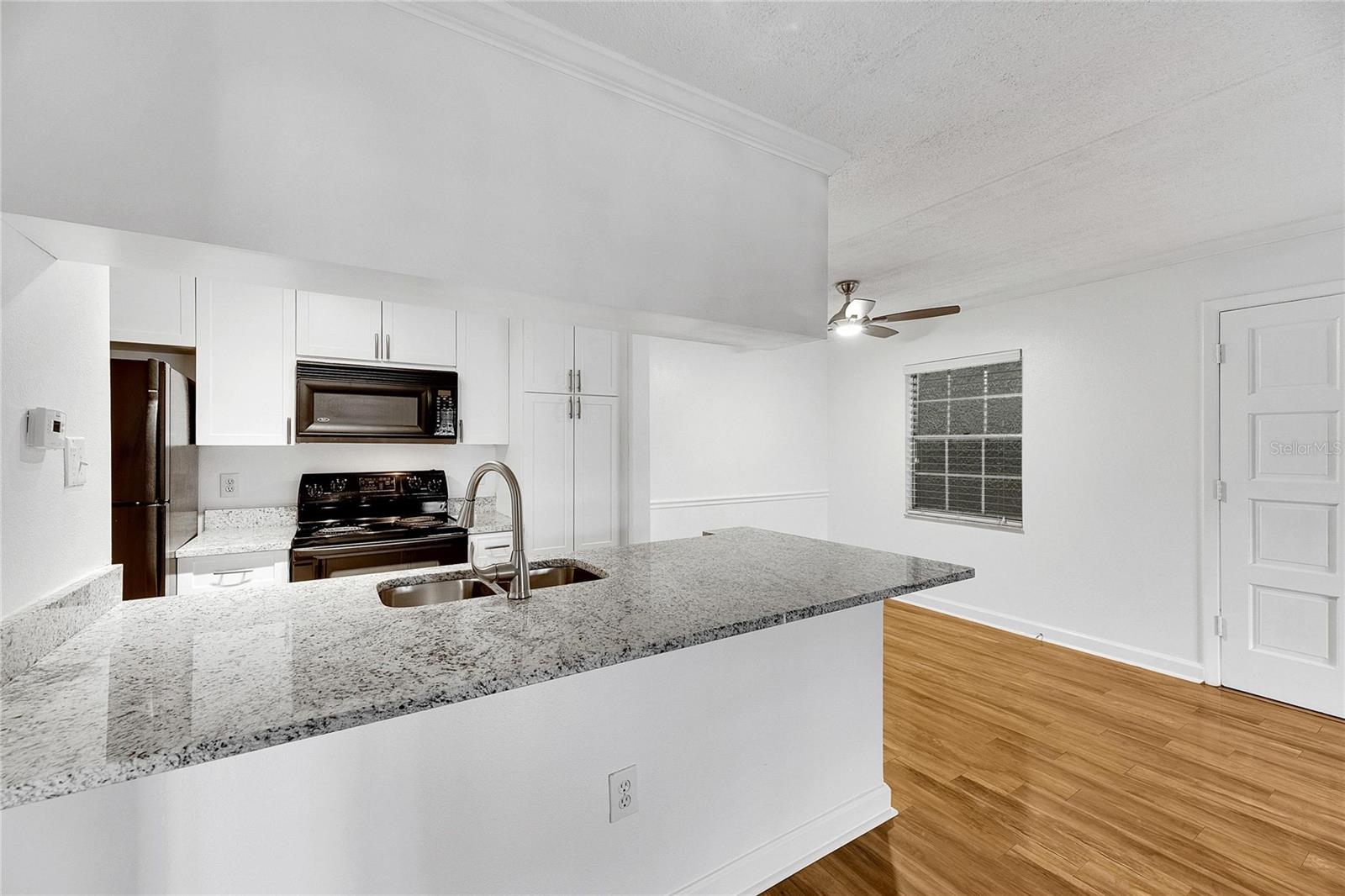5304 W KENNEDY BLVD #106 — photo 12