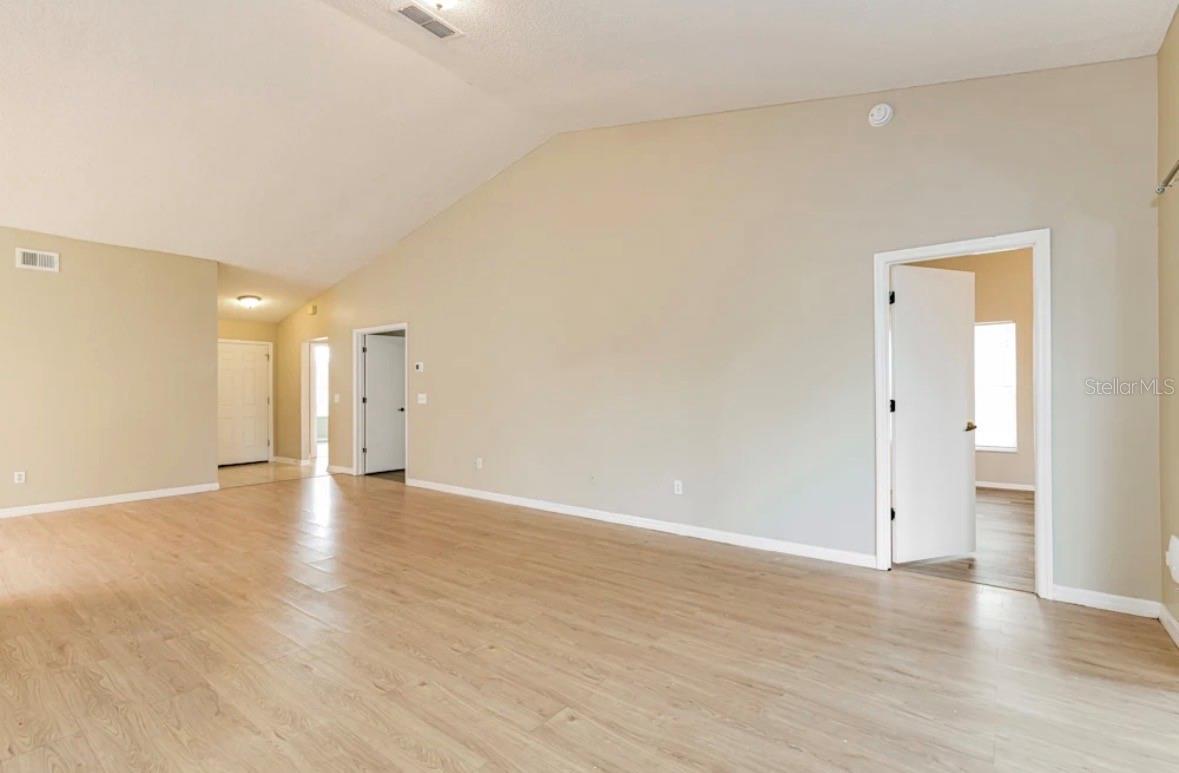 12535 NEWFIELD DR — photo 5