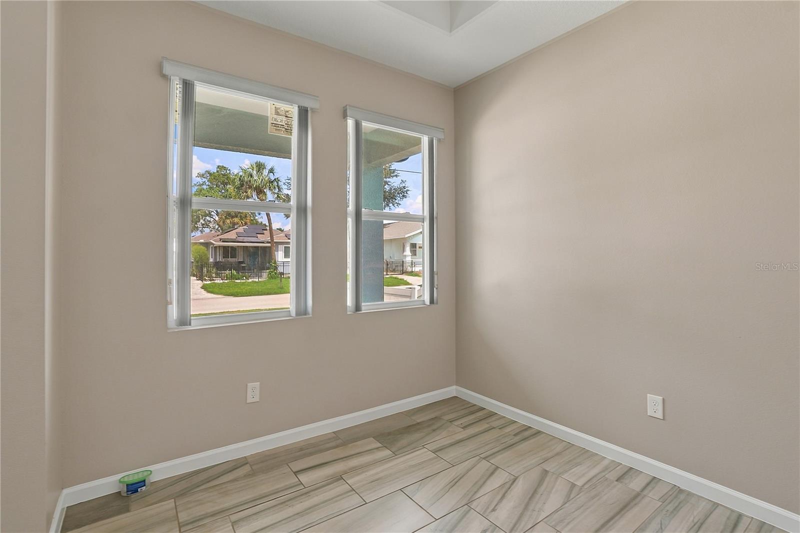 2736 W SPRUCE ST — photo 5