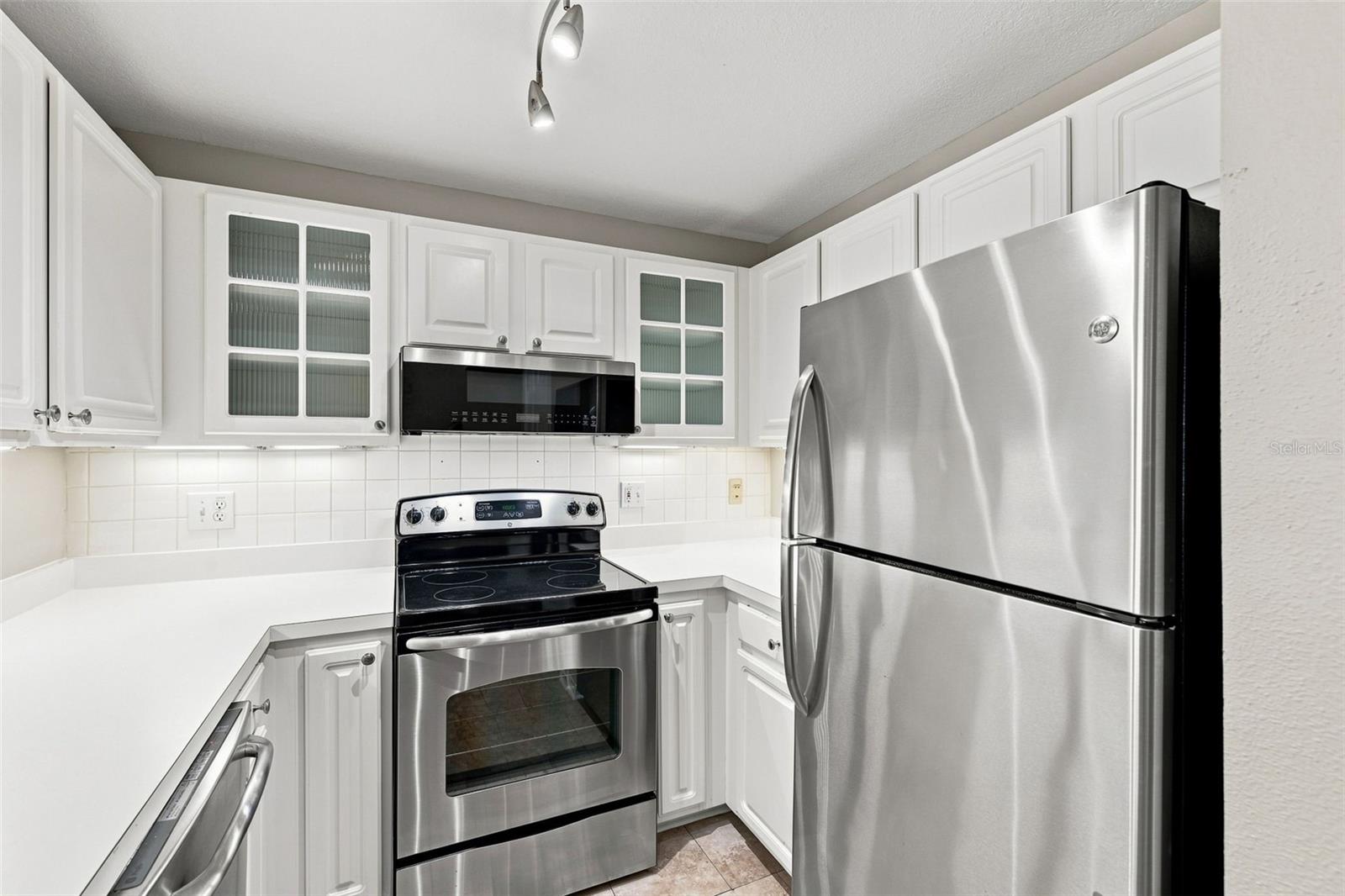 501 KNIGHTS RUN AVE #2202 — photo 9